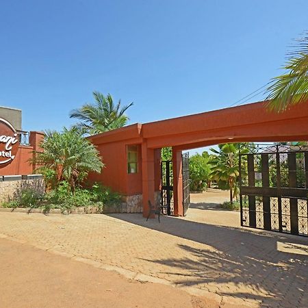 Ropani Hotel Kitende 외부 사진