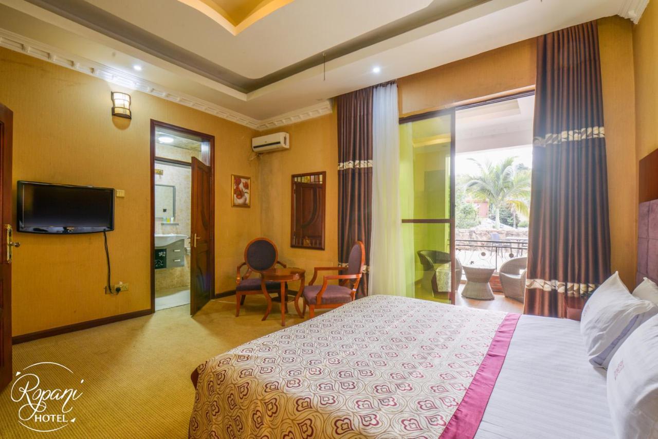 Ropani Hotel Kitende 외부 사진