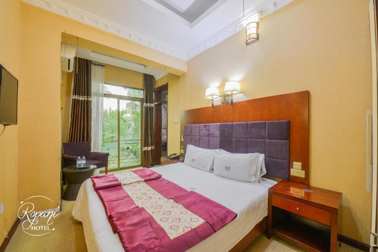 Ropani Hotel Kitende 외부 사진
